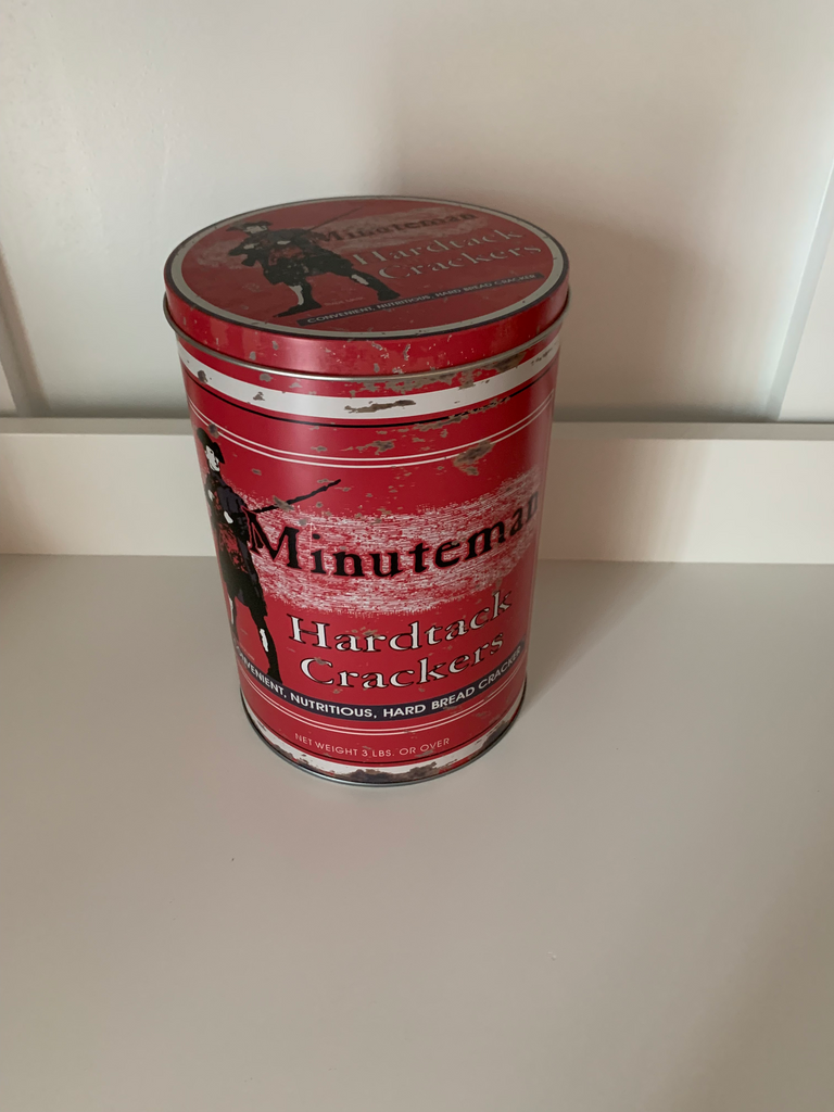 Minuteman Hardtack Crackers tin